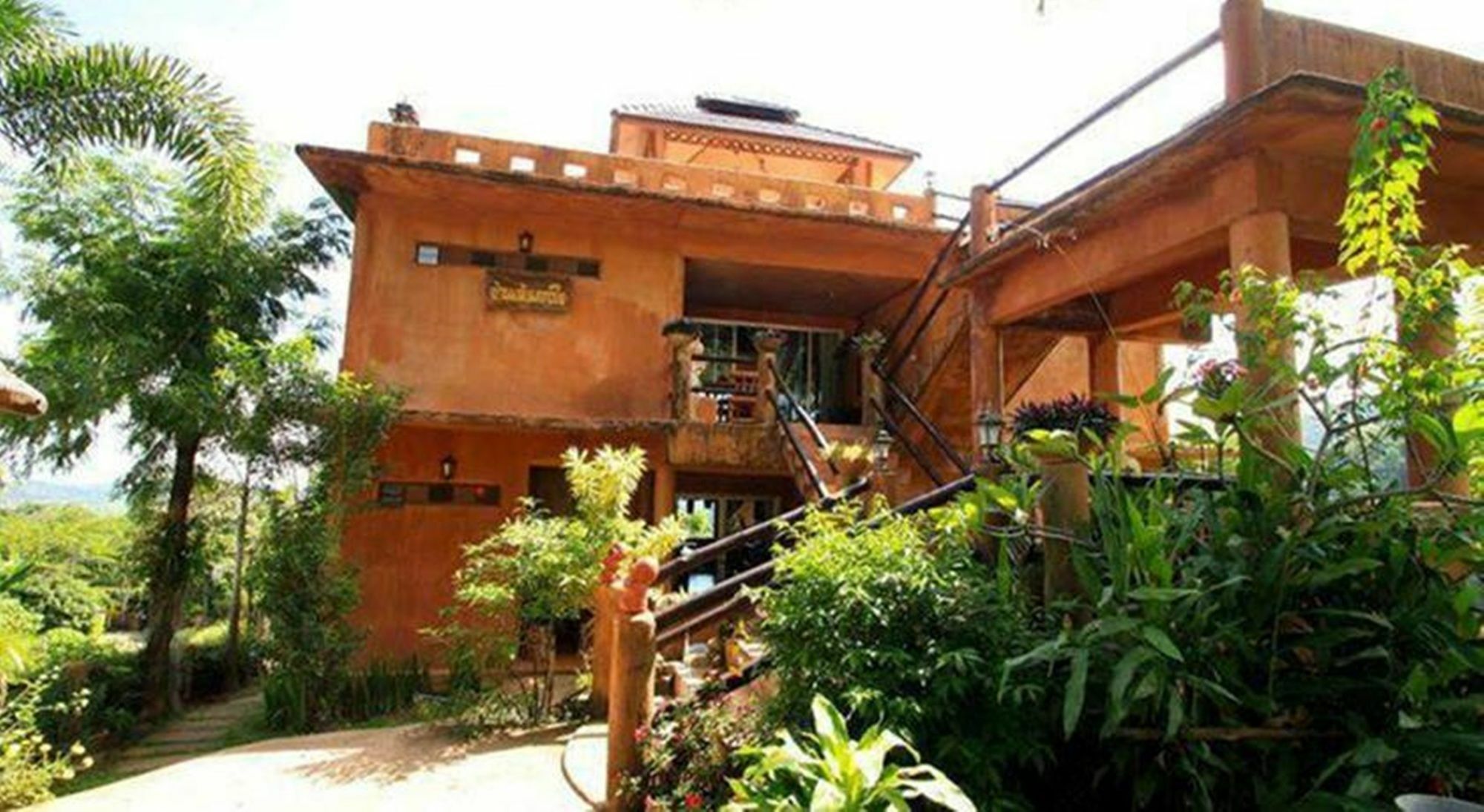 Baan Plubpla Wilai Hotel Ban Pu Khai Екстериор снимка