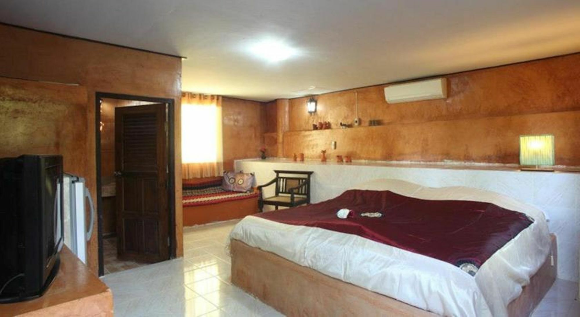 Baan Plubpla Wilai Hotel Ban Pu Khai Екстериор снимка